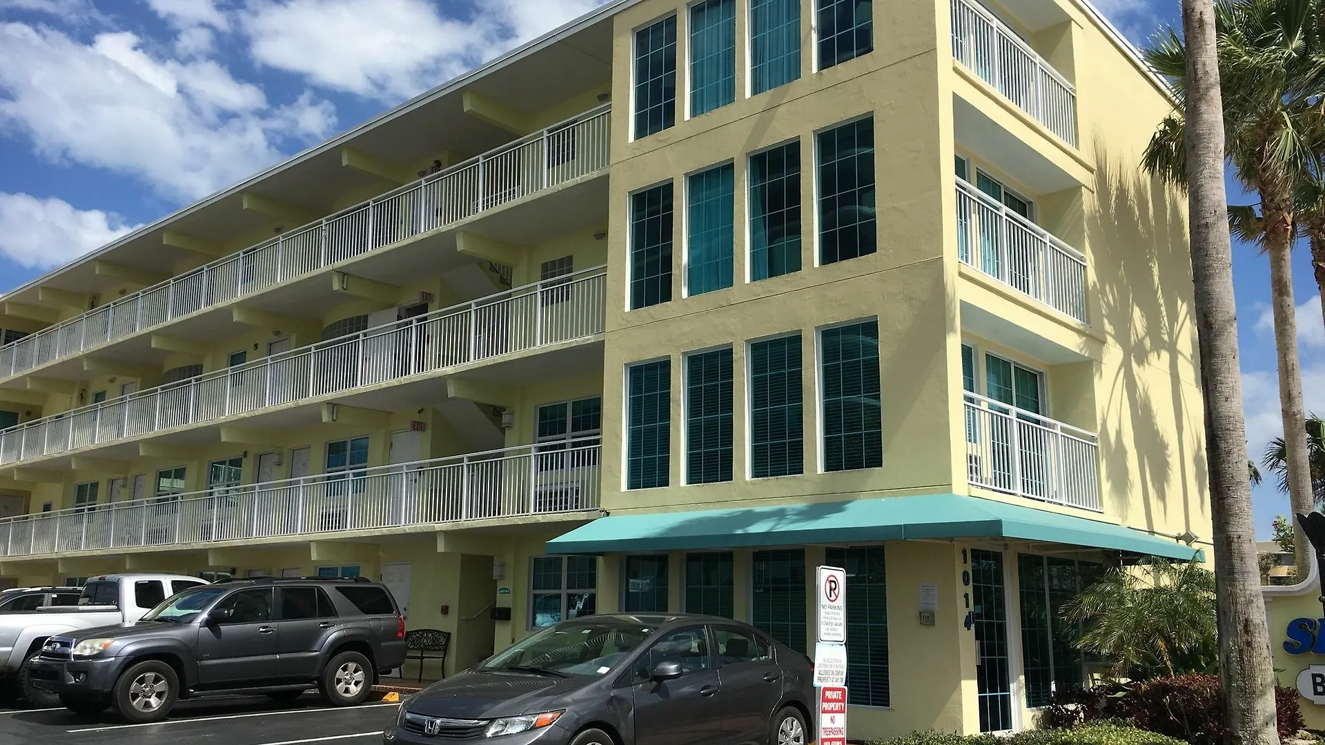 Hotel Sea Shells Beach Club Daytona Beach